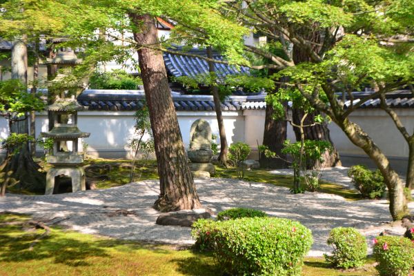 Zen Garden Landscaping in Glendale